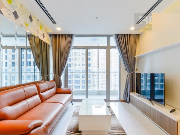 2 beds for rent at Vinhomes Central Park, Nguyen Huu Canh Street, Binh Thanh