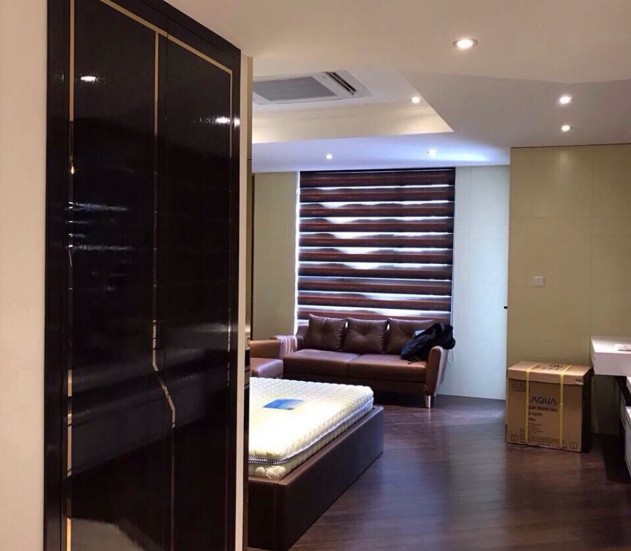 Two bedrooms apartment for rent in The Botanica Pho Quang street
