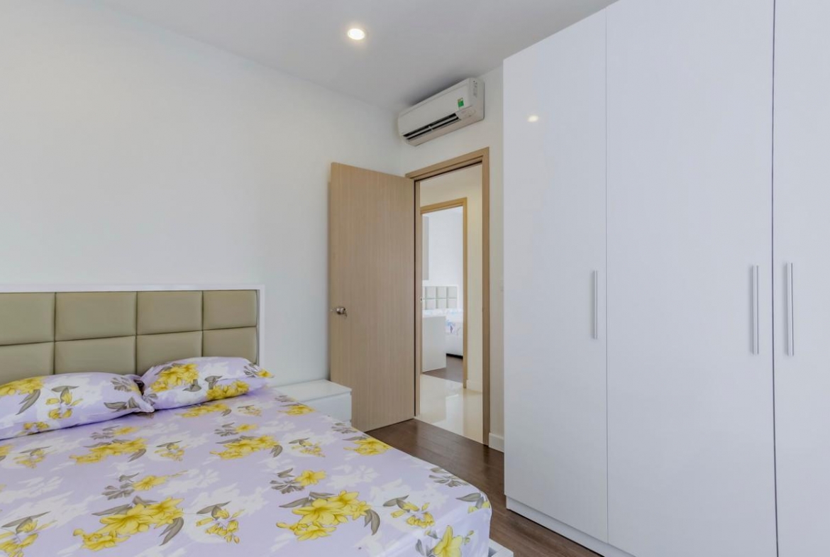 Two bedroom apartment for rent near Tan Son Nhat airport