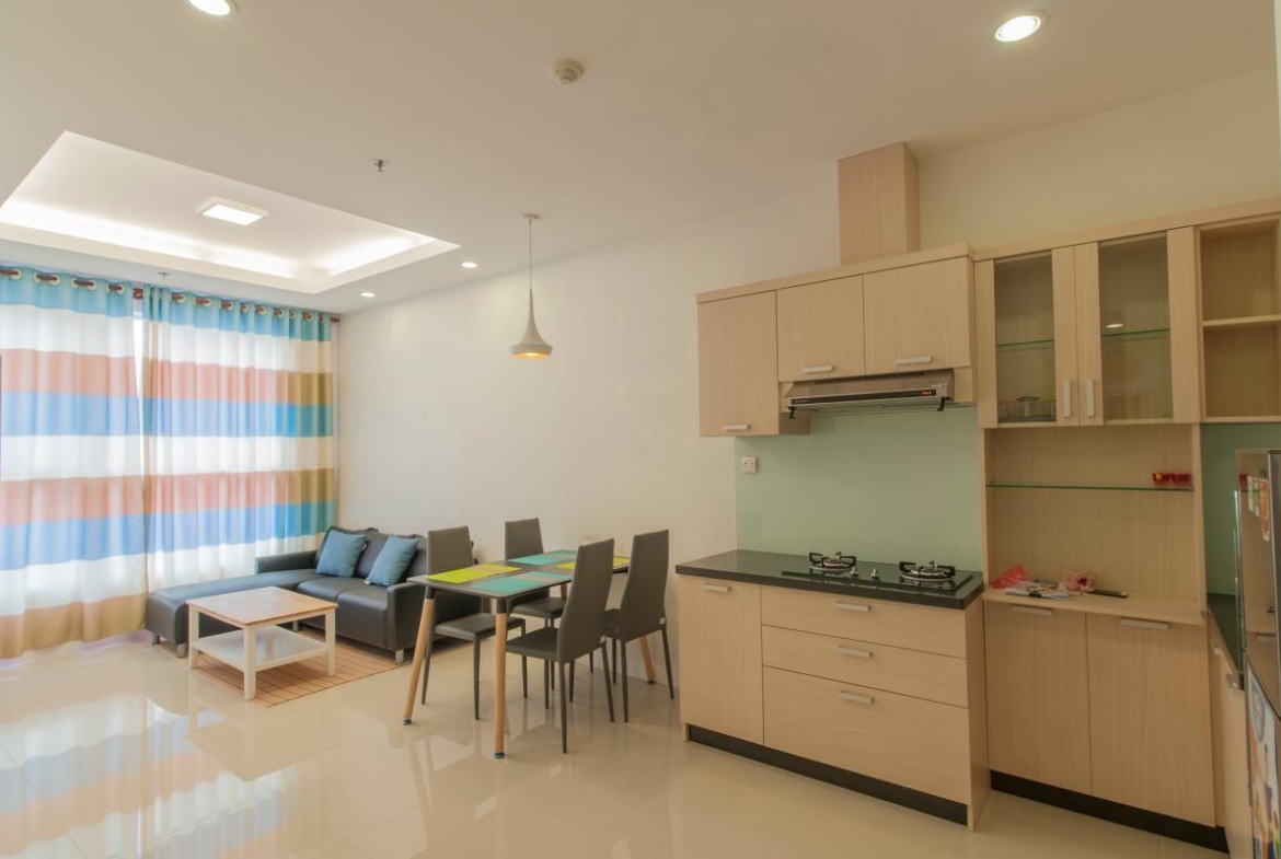 BlueSky Apartment for rent in Saigon Airport Plaza, Nice Interior Furniture