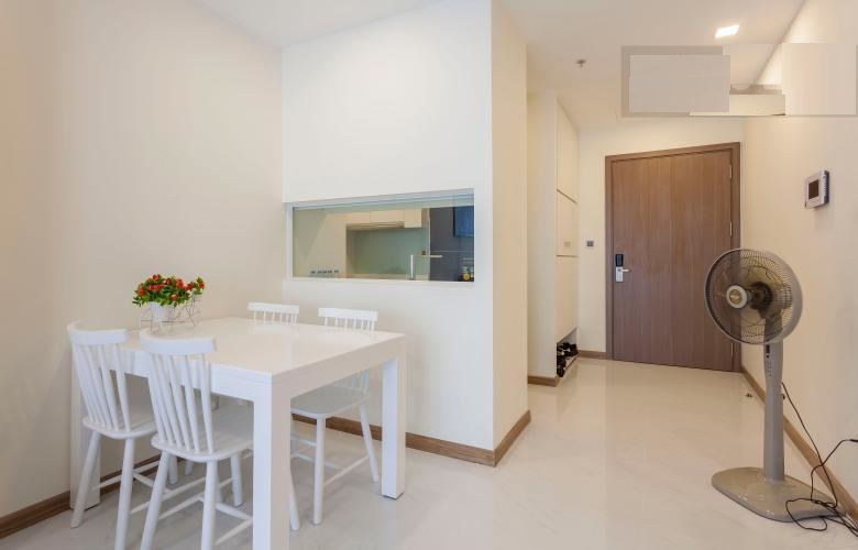 Simple and modern styles two bedroom apartment for rent at Park 7 Tower in Vinhomes Central Park