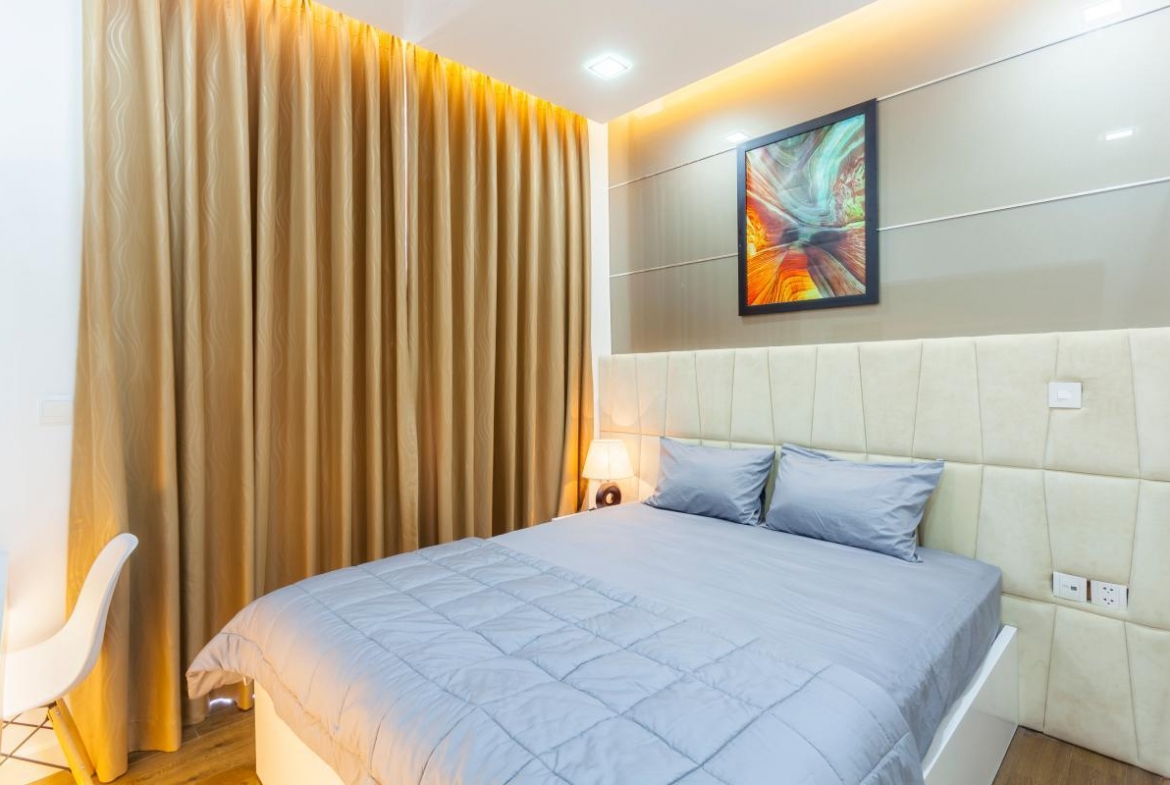 BlueSky Apartment for rent in Saigon Airport Plaza, Nice Interior Furniture