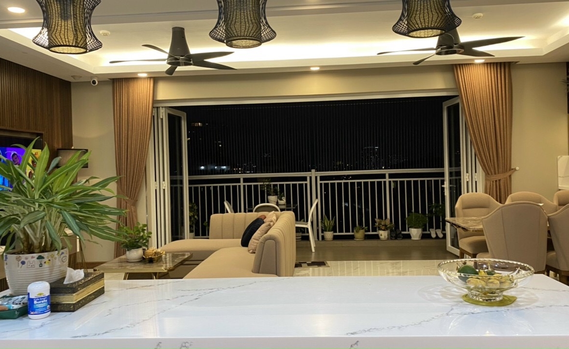 Xii River View for rent in Thao Dien, luxury apartment