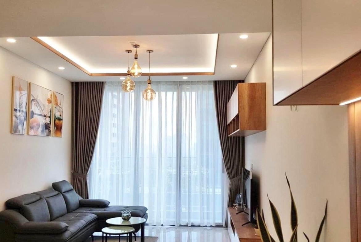 Explore our exclusive 2-bedroom apartment for rent in Empire City