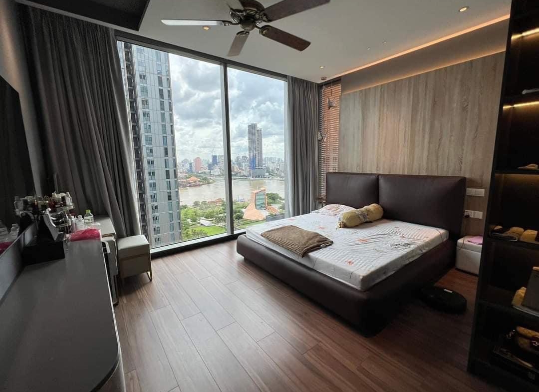 Luxurious living three bedrooms for rent in Empire City