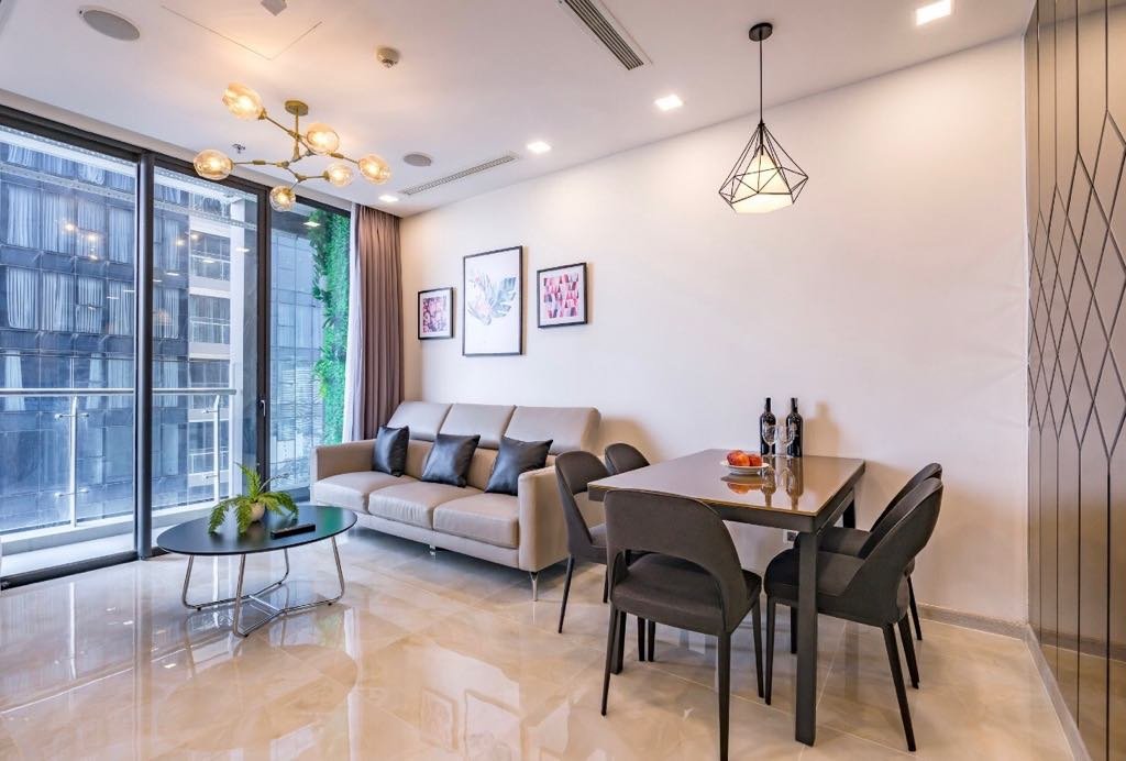 Vinhomes Golden River apartment for rent in the heart of the City
