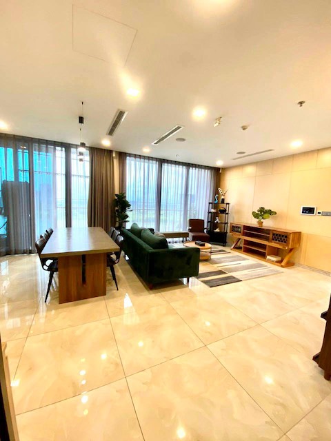 Luxurious Three-Bedroom Apartment for Rent at Vinhomes Golden River District 1