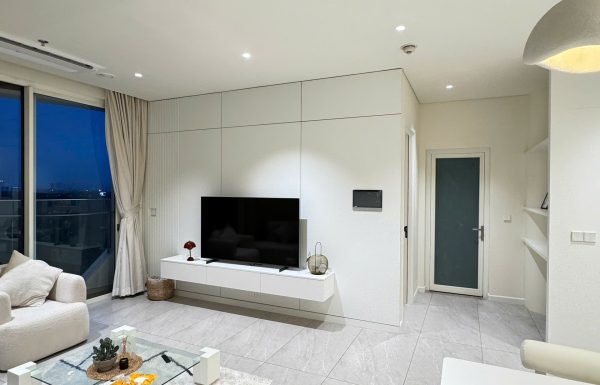 Author Profile z7107599435552_1a87c84898b452b560a87c0796f74b8e