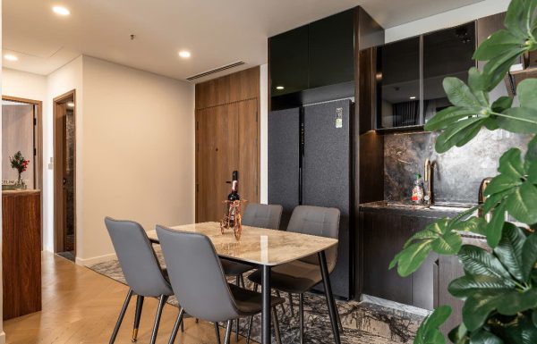 Author Profile z7128699370722_59efea9e89ce2ed4e2de6031a6c3cb33